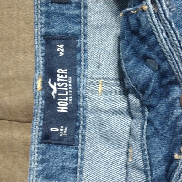 Hollister Skirt - Picture 3 of 4